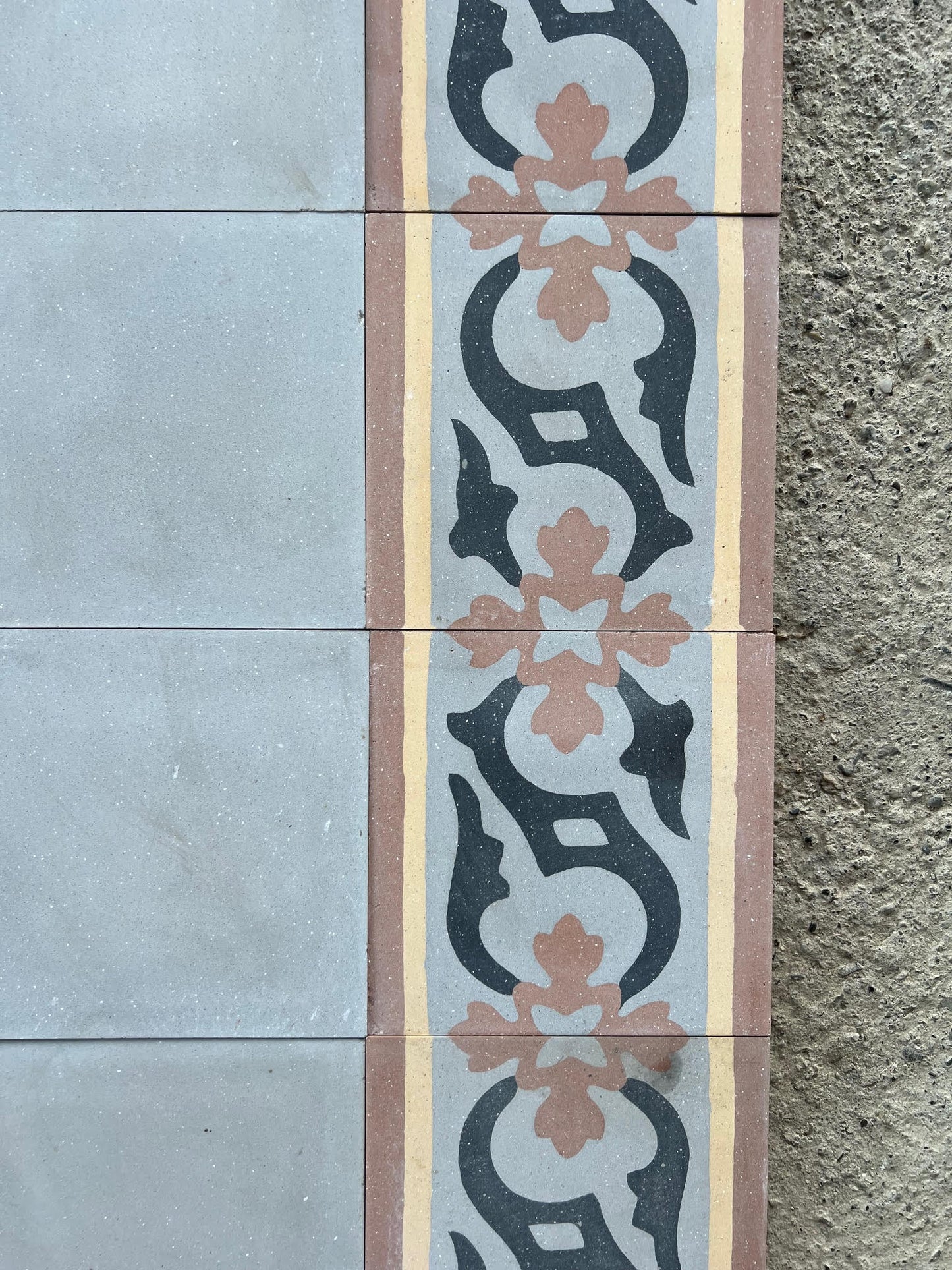 Traditional Cement Tile 20x20cm